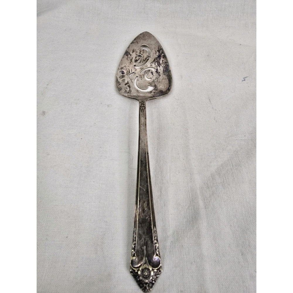Wm Rogers Mfg Co Original Rogers Silverplate Pierced Tomato Server Floral Handle